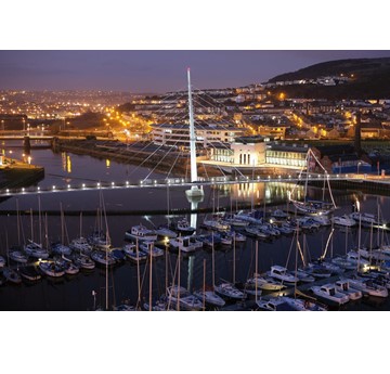 Night view of the Tawe