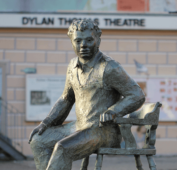 Dylan Thomas Statue