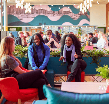 Students chatting in Harbwr